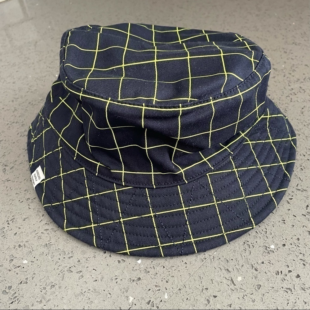 Herschel Supply Co. Navy Yellow Grid Bucket Hat Size S/M Denim Streetwear